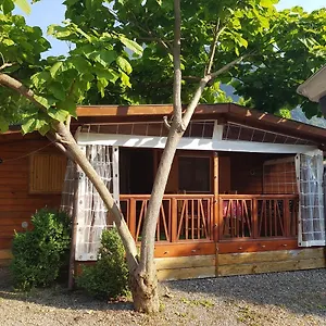 https://via-osteno-242.it-lombardy.com