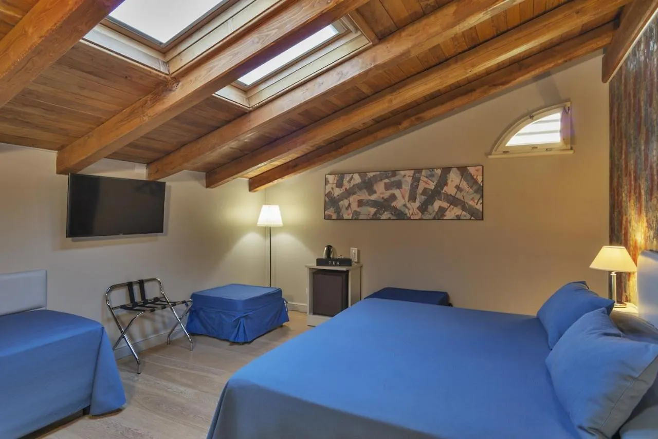 Hotel Etruria Relais And Wine Rom